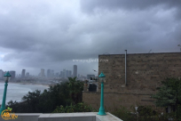 الطقس: أجواء باردة وغائمة، ومنخفض جوي مساءً